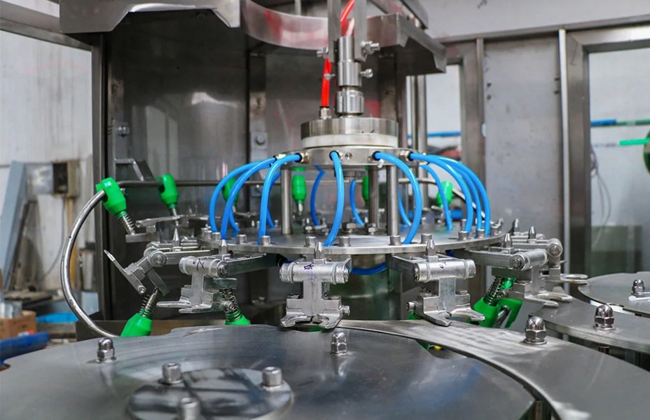 M&aacute;y l&agrave;m đầy nước