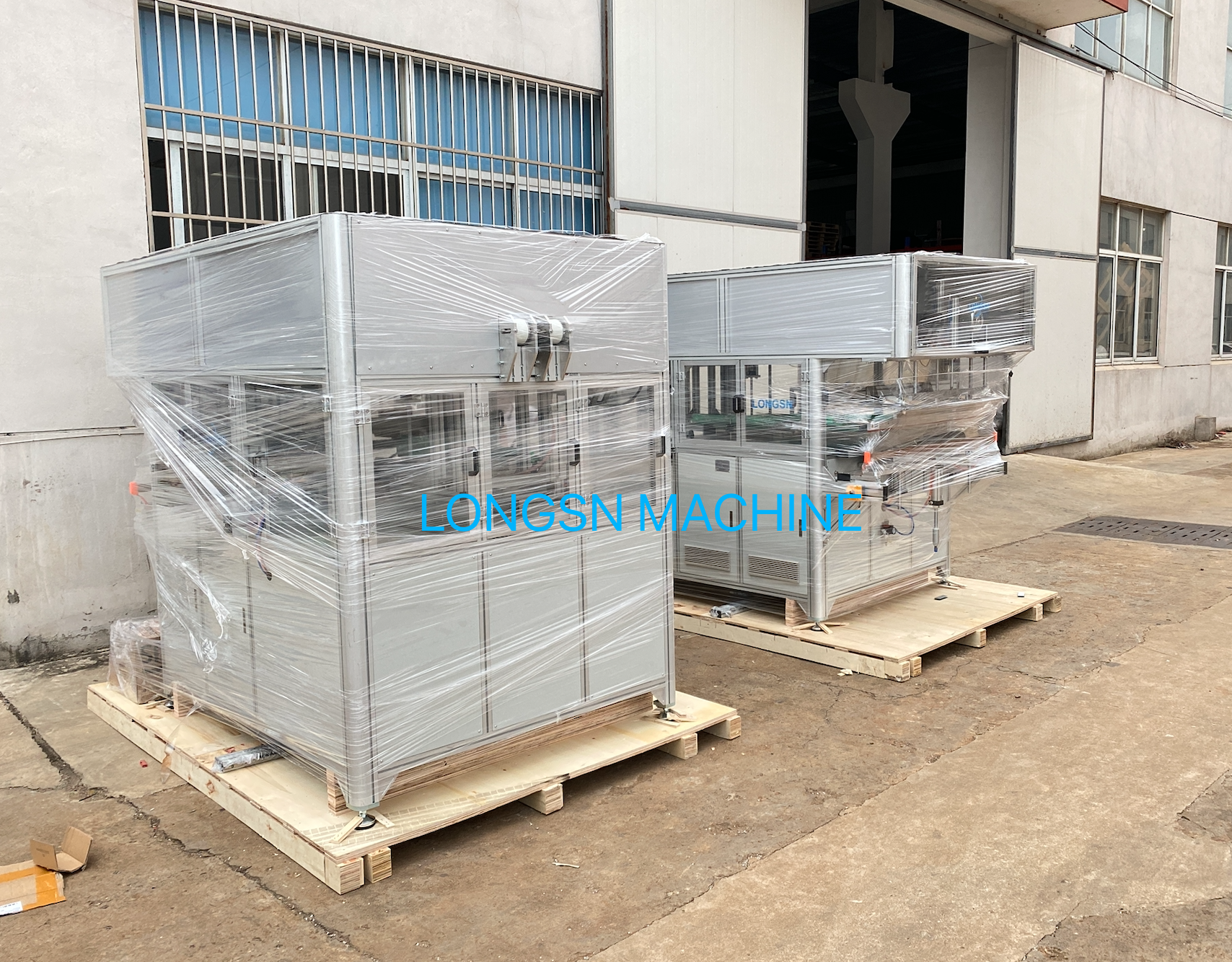 M&aacute;y đ&oacute;ng g&oacute;i t&uacute;i chai2