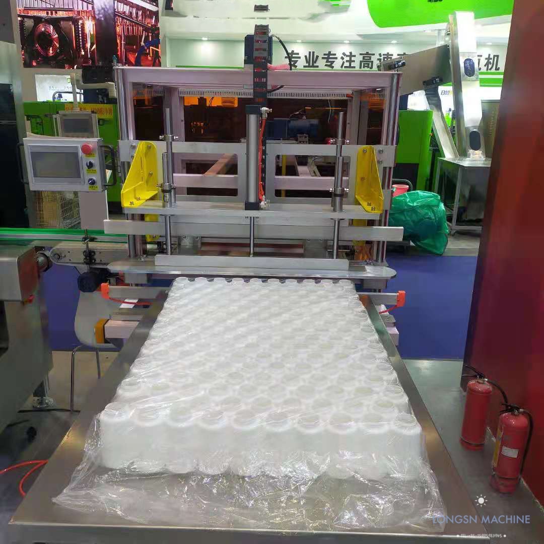 M&aacute;y đ&oacute;ng g&oacute;i chai