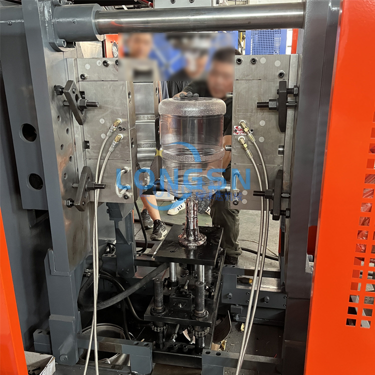 m&aacute;y m&aacute;y đ&uacute;c chai pc