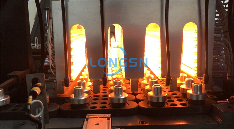 M&aacute;y l&agrave;m chai th&uacute; cưng