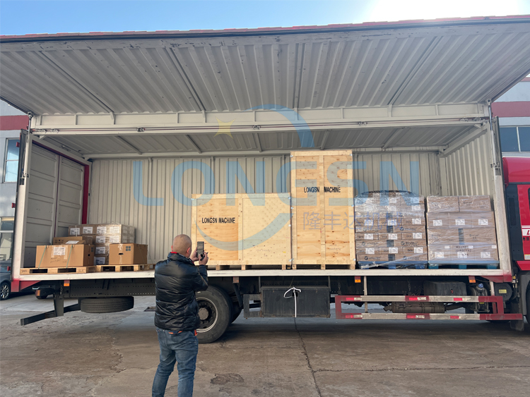 Cap liner cắt ch&egrave;n