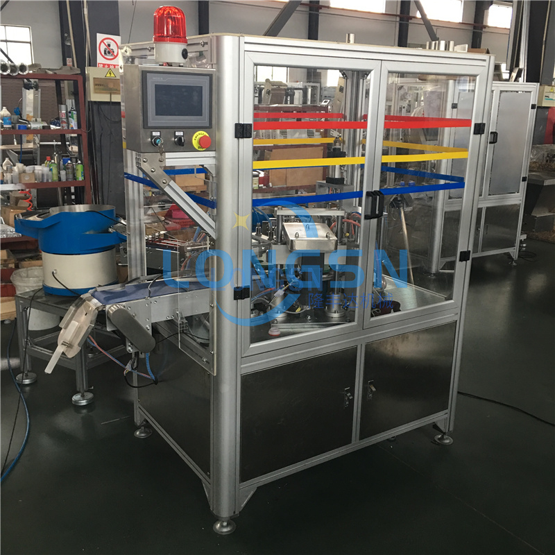 m&aacute;y lắp r&aacute;p v&ograve;ng nắp